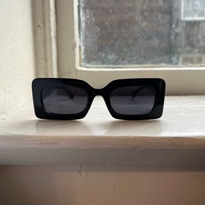 Free People sunnies